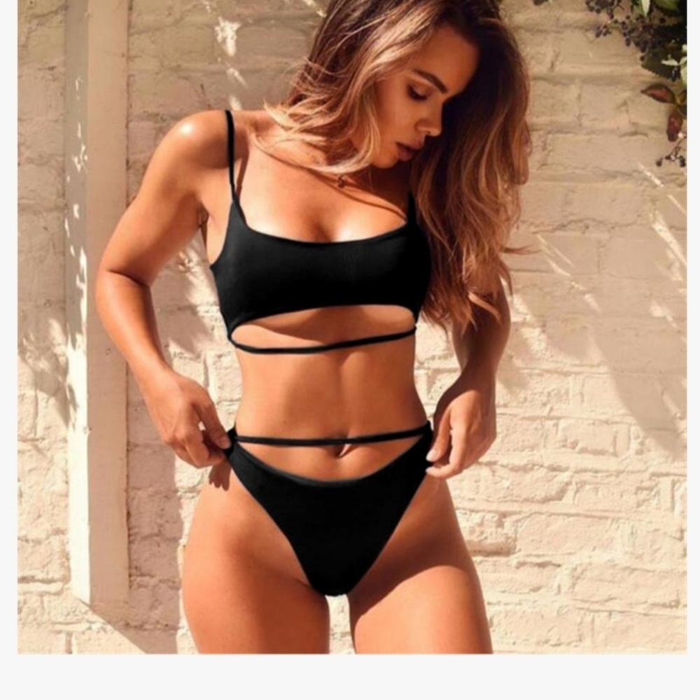 ARIEL SARAH  2019 BIKIN SET SEXY SWIMSUIT 💦👙
